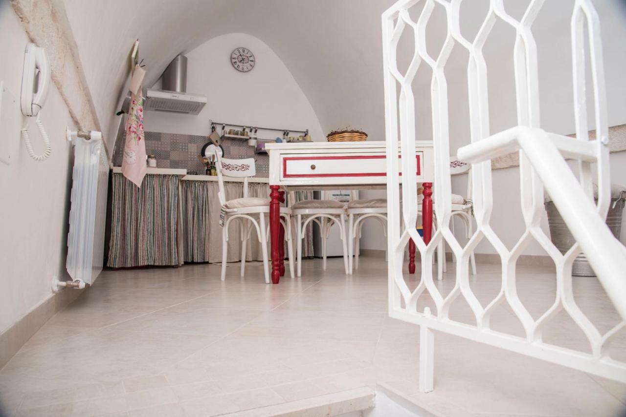 B&B A Due Passi Martina Franca Exterior photo
