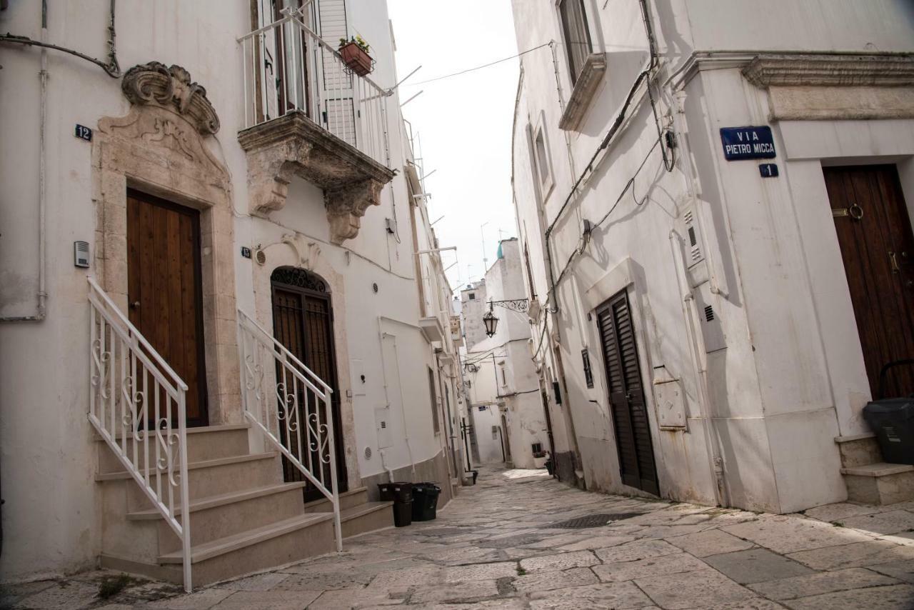 B&B A Due Passi Martina Franca Exterior photo